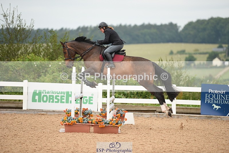 230628A-100402-00028 - Cls 1 British Novice & 90cm Open