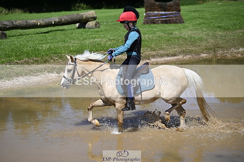 240728B-112105-00908 - Theo's Group XC