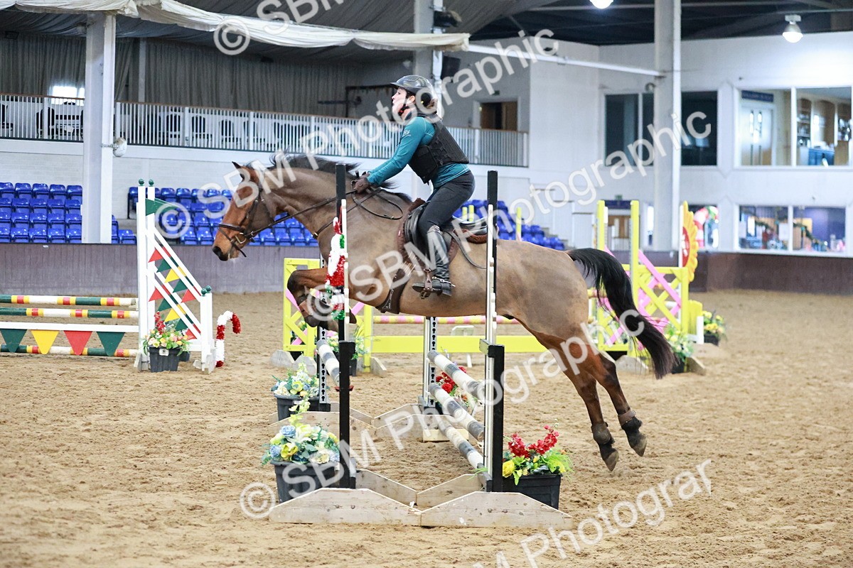 SBM_000093 - Class 1 - Clear Round 80cm - 90cm - 1.00m