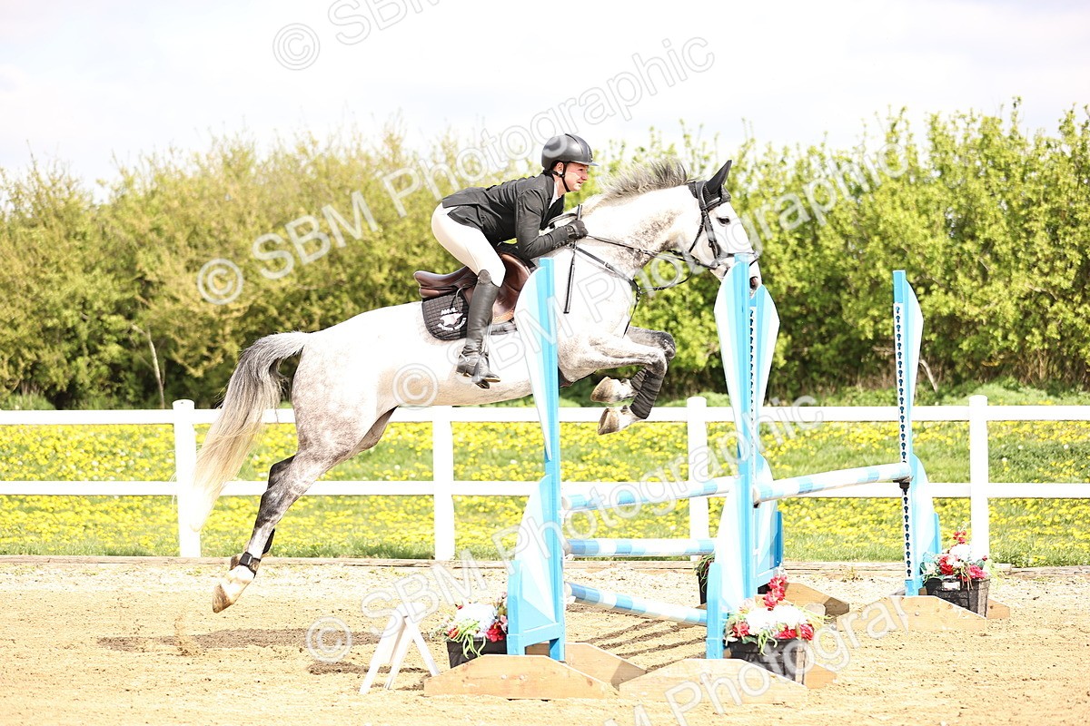 SBM_001827 - Class 10 - Senior British Discovery - 1.00m