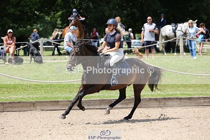 250614A-124050-06524 - Cls 28 95cm Amateur Quali