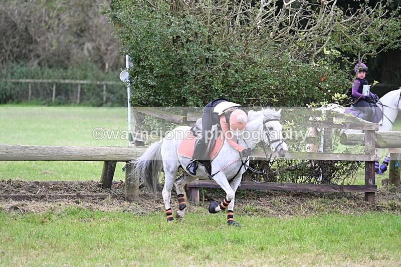 WJ7_0644 - Time at Photographer 11:49 to 12:17