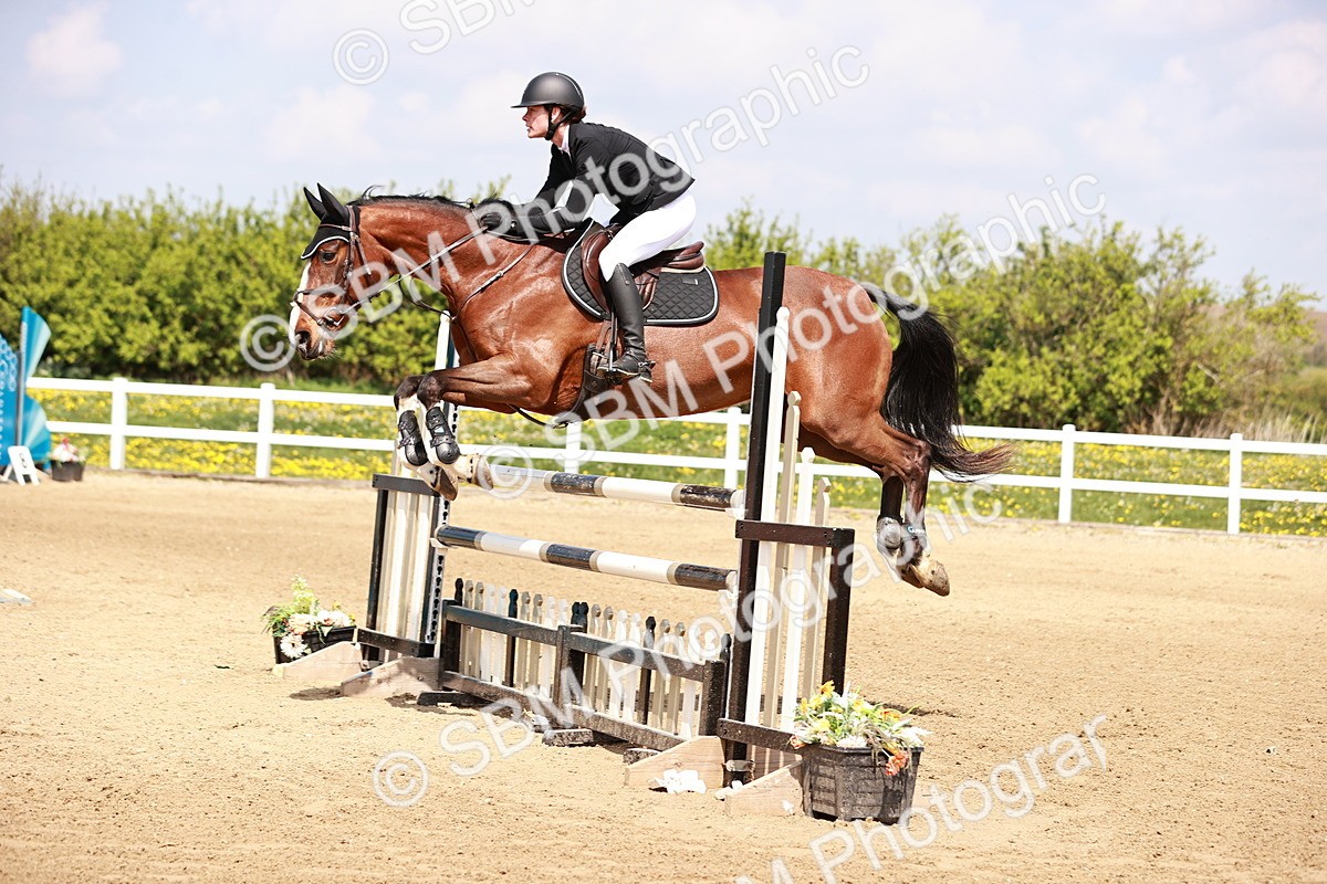  - Class 24 - Senior Newcomers - 1.10m