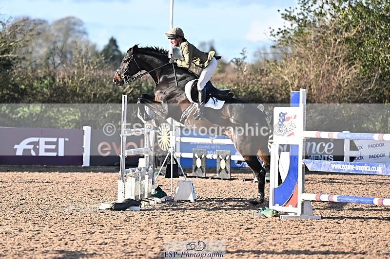 251203-134742-00718 - Cls 5 Foxhunter and 1.20m Open