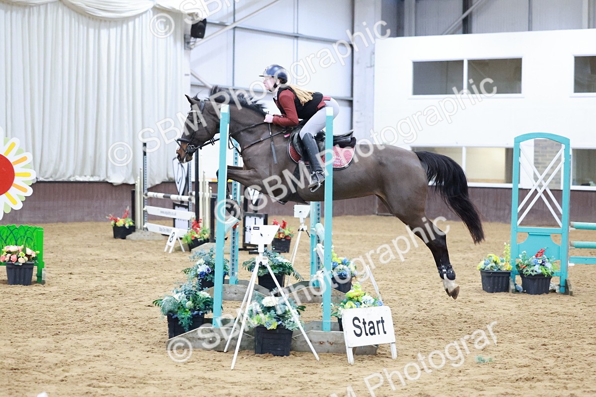 SBM_007433 - Class 24 - Nupafeed Supplements Senior Discovery/ 1m Open