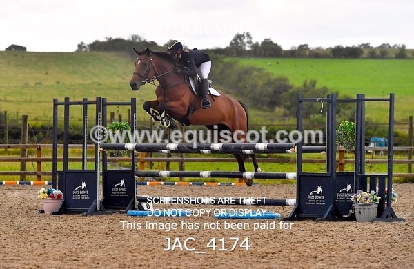 JAC_4174 - CLASS 6 Senior Newcomers/ 1.10m Open