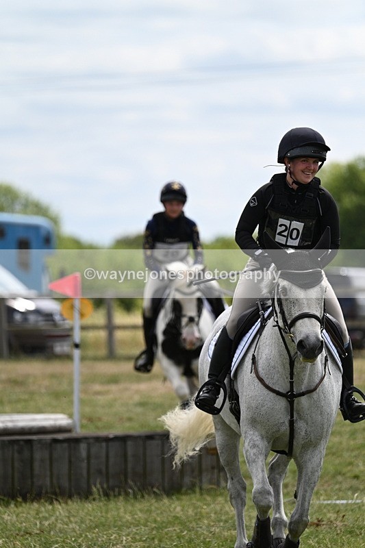 WJ7_5550 - 80cm XC Pairs