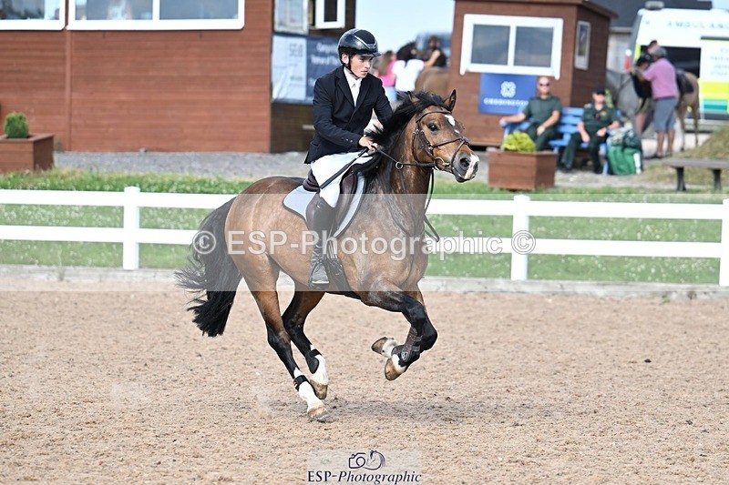 260627-173935-05802 - Cls 27 Foxhunter and 1.10m