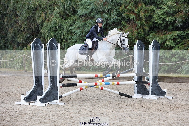 250829A-115055-01483 - Cls 7 British Novice and 90cm