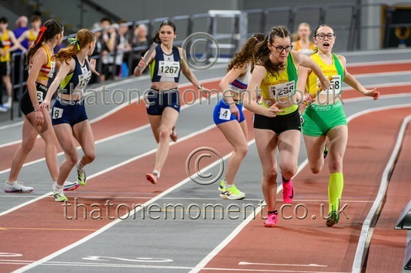 CEREL-923662 - Track Female Set One