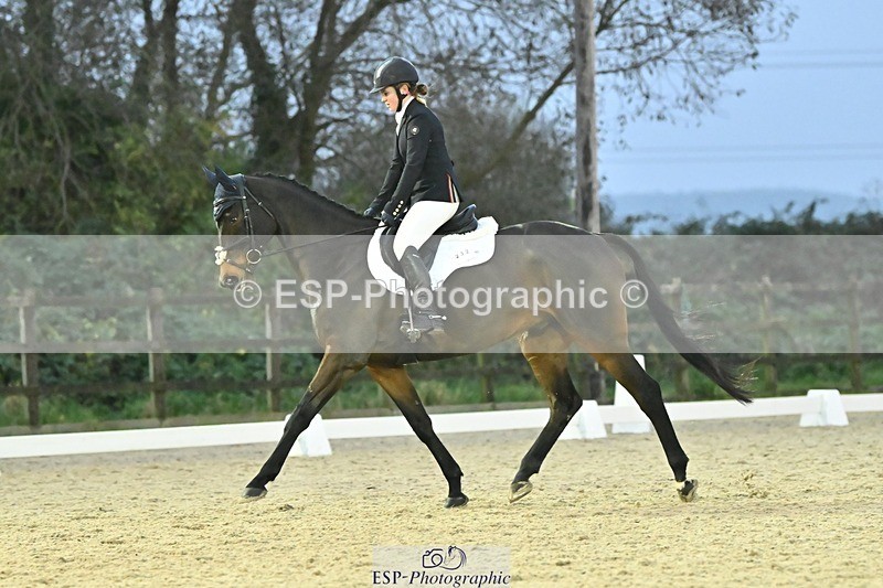 241103-164049-03399 - Novice 1 - 16.18 to 17.50