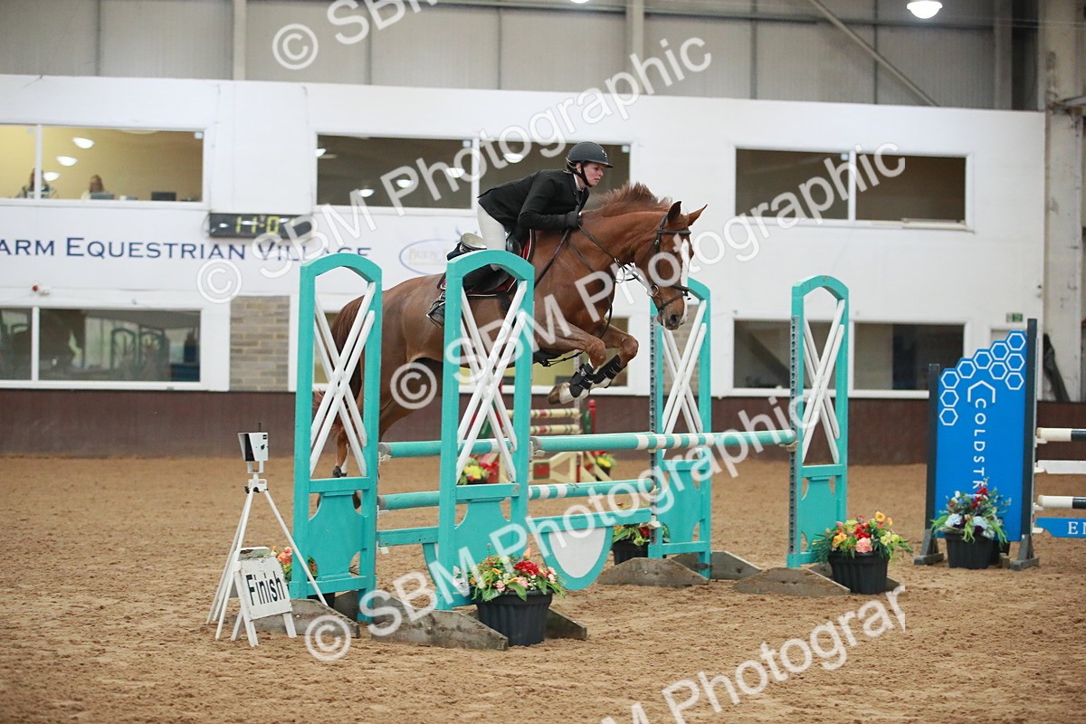 SBM_000915 - Class 4 - Senior Newcomers - 1.10m Open