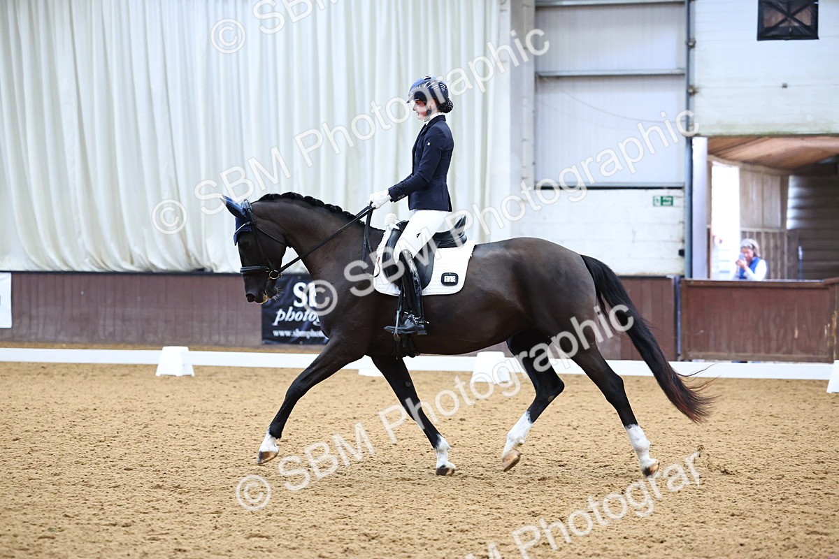 SBM_005979 - Class 5 - Novice 6 - 10.47-11.43