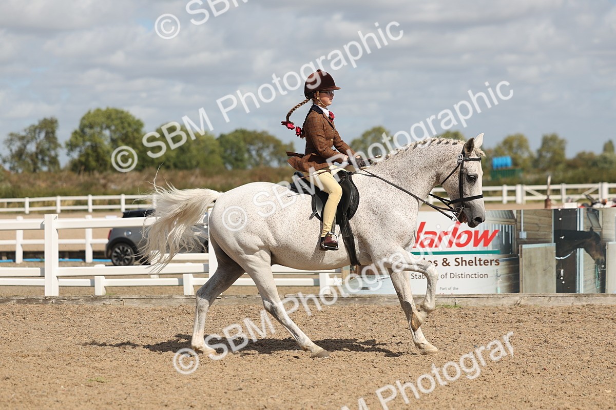 SBM_23233 - Class 807 - young Rider 11 to 16 Years