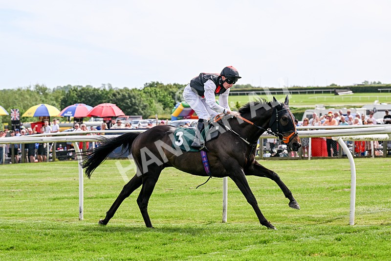 300526-Race 4-Not So Sobers-0616 - Race 4 15.35pm Netherfield FC Team Of 1990 Handicap