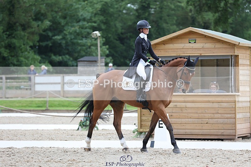 240523-180358-06311 - 329-GLOBAL_AMARETTO-Charlotte_Agnew