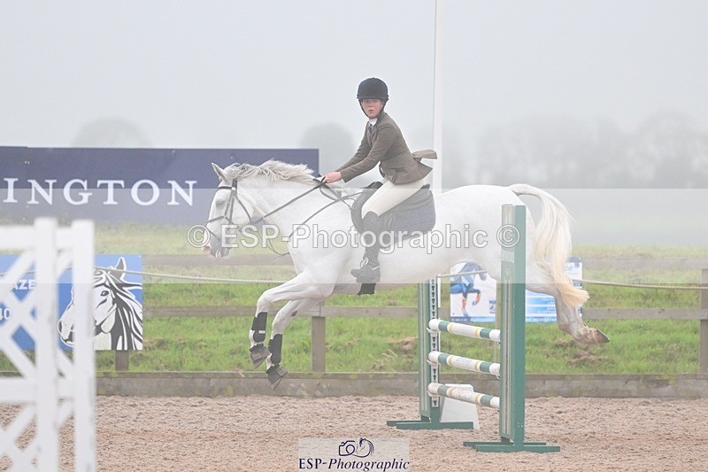 240813-194524-01009 - Classes 7 A&B 90cm