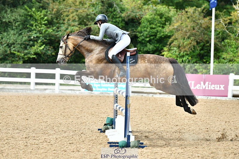 230813A-111259-11674 - Cls 40 A&B Senior Discovery & 1m Open