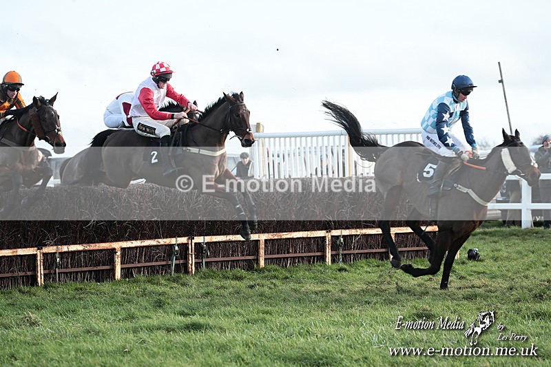 PtP 141225  1853 - New Forest Hounds PtP Larkhill 14/12/25