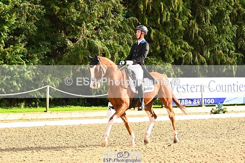 231020-143647-10305 - 209-JIN.VAN.DE.DOELVELDEN.Z-Callum.Banfield-DR