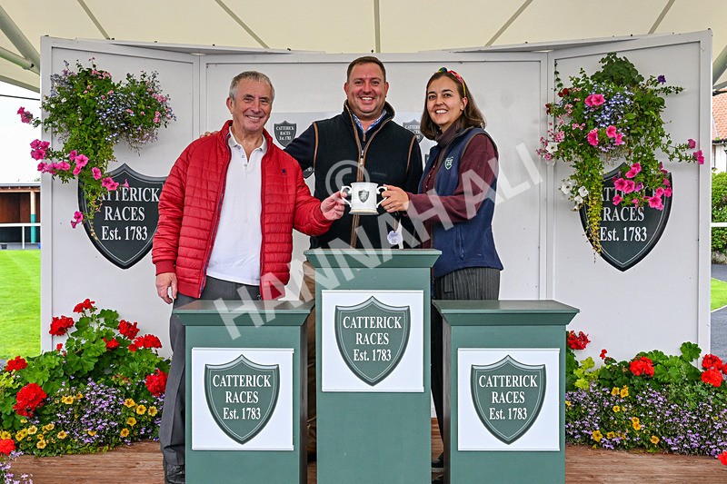 011025-Race 1-Edgewater Drive-0025 - Race 1