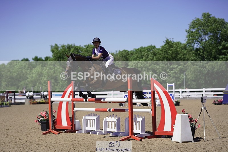 230624A-151234-02159 - Cls 26 Pony Foxhunter & 1.10m Open