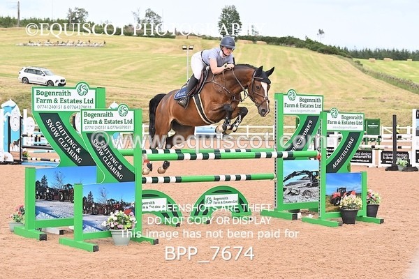 BPP_7674 - CLASS 16 FRI GFS Saddles Senior Newcomers/1.10m Open