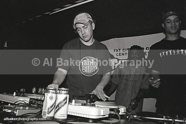 64 - Friends-&-Family @ the-roadhouse 28.06.03