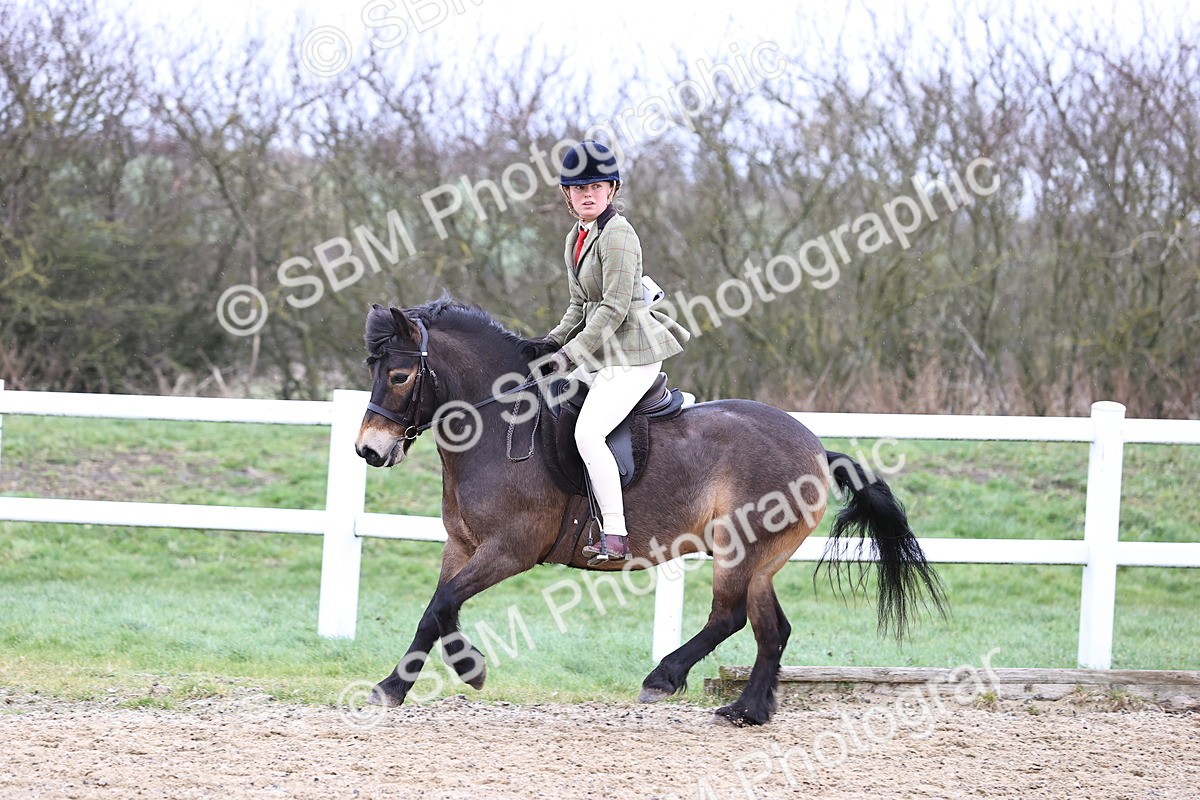 SBM_007437 - Class 31-32 - M&M Confined Novice Small-Large