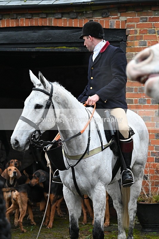 WJ7_2925 - Meet