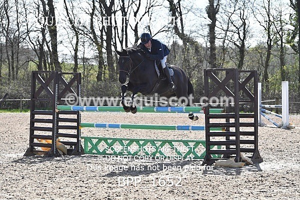 BPP_1652 - CLASS 8 Senior Newcomers/ 1.10m Open