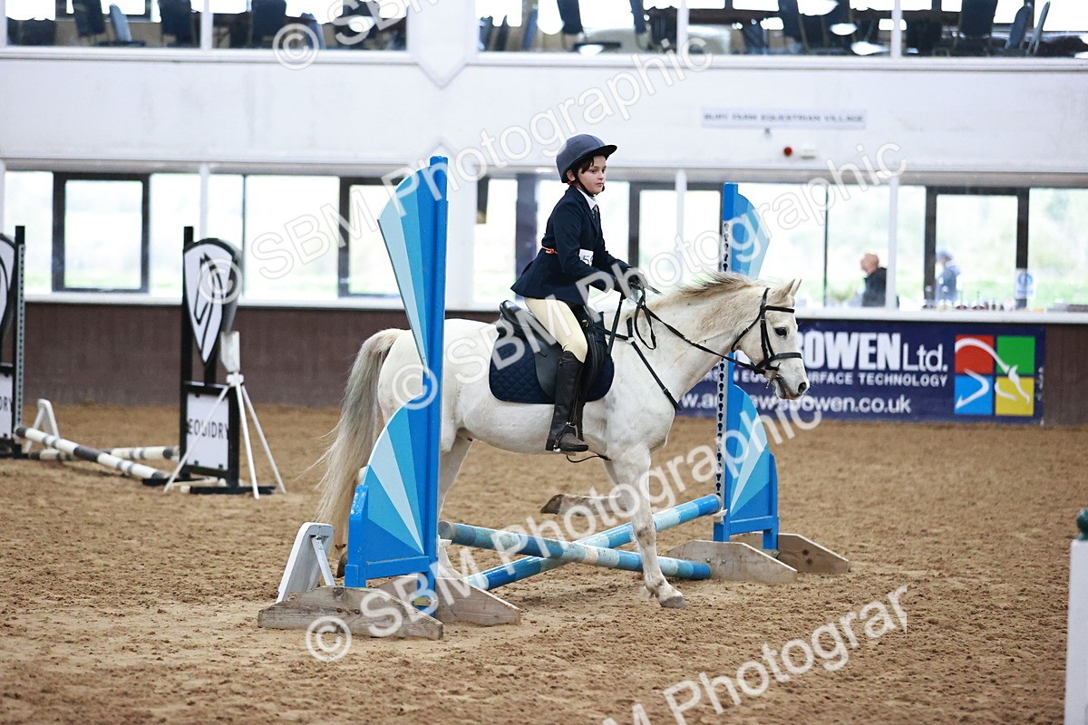 SBM_000096 - Class 1 - Cross Pole Jumping 30cm 40cm