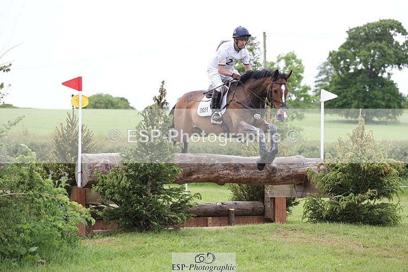 240525-154055-17096 - 222-KILCANNON_SENSATION-Harry_Meade