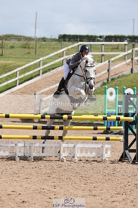 250525-113255-07877 - Cla 27 A&B 1.05 & 1.10m Snr Gran Prix