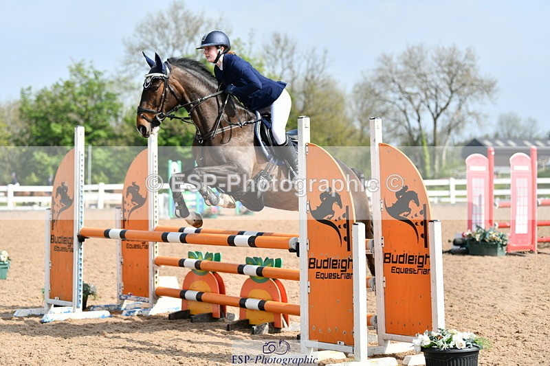 240511A-101337-11467 - Cls 28 95cm National Am Quali