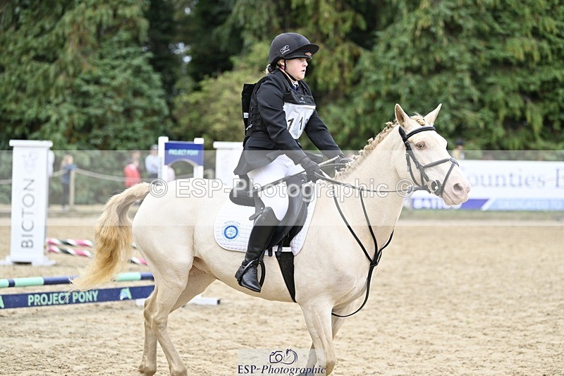 250820A-090559-00928 - Round 1, Start to 9am Break