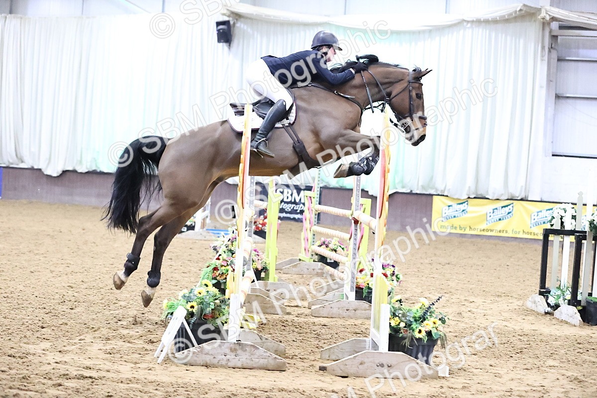 SBM_003541 - Class 16 - Senior Newcomer - 1.10m