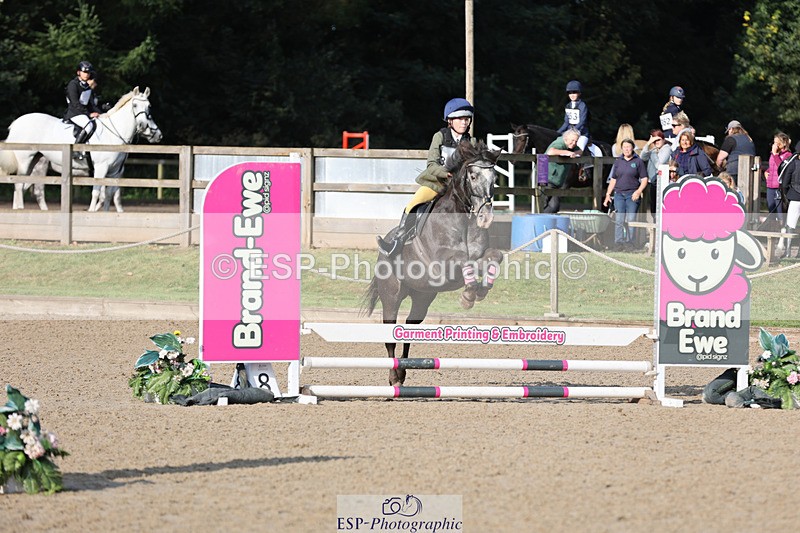 240823X-084844-14256 - 60cm R1 8.30 to 10.00