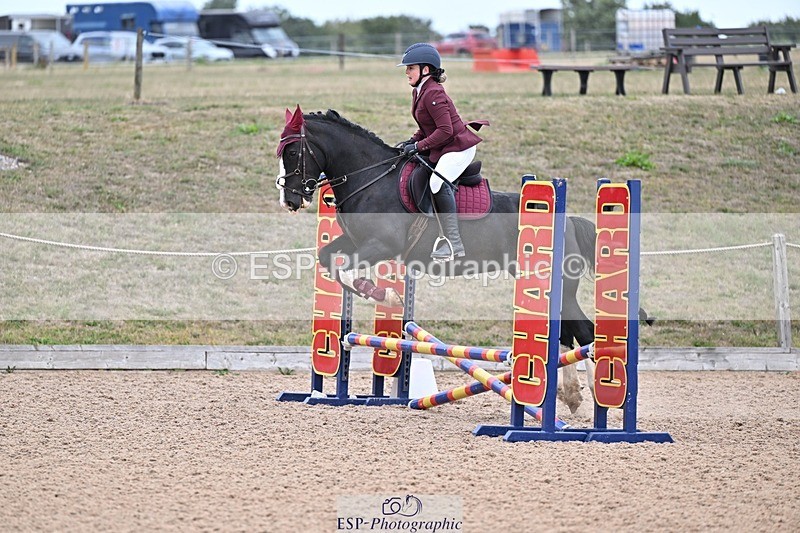 250826-154808-00197 - Clear Round and 60cm