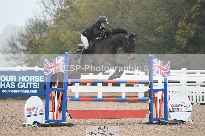 241103A-110426-07664 - SUN Cls 21 Snr Newcomers and 1.10m Open