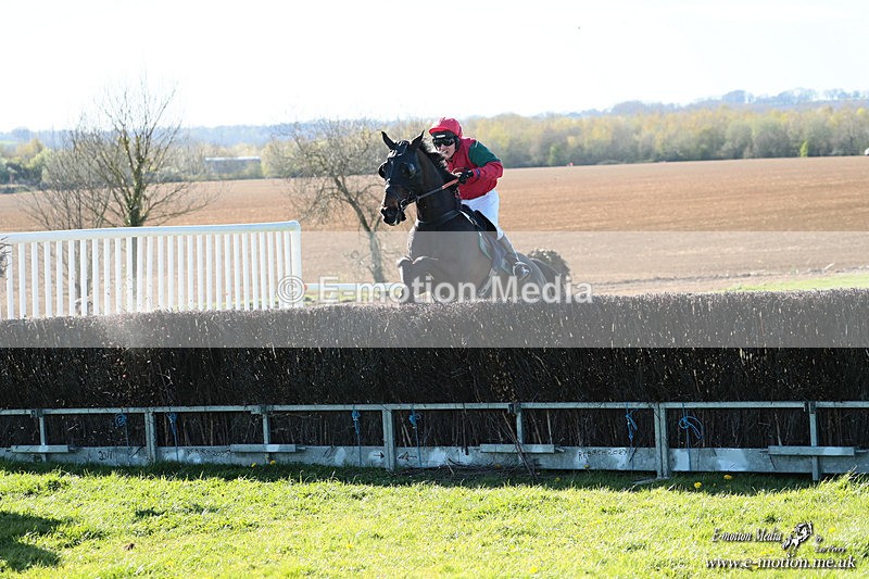 PtP 060426 550 - Paxford Races North Cotswold Easter Mon 06/04/26