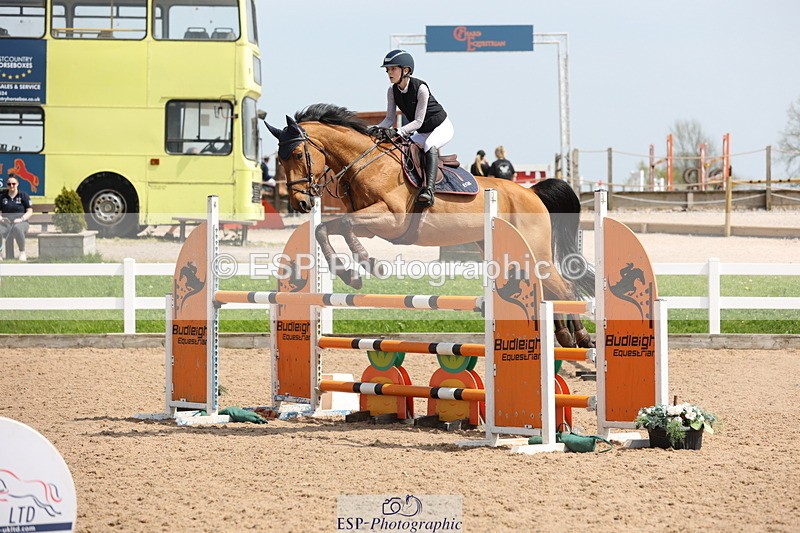 240510A-141034-07482 - Cls 17 1.05m National Am Quali