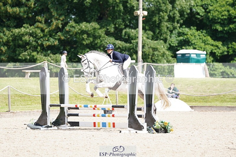 250613A-100558-01200 - Cls 9 85cm Amateur Quali