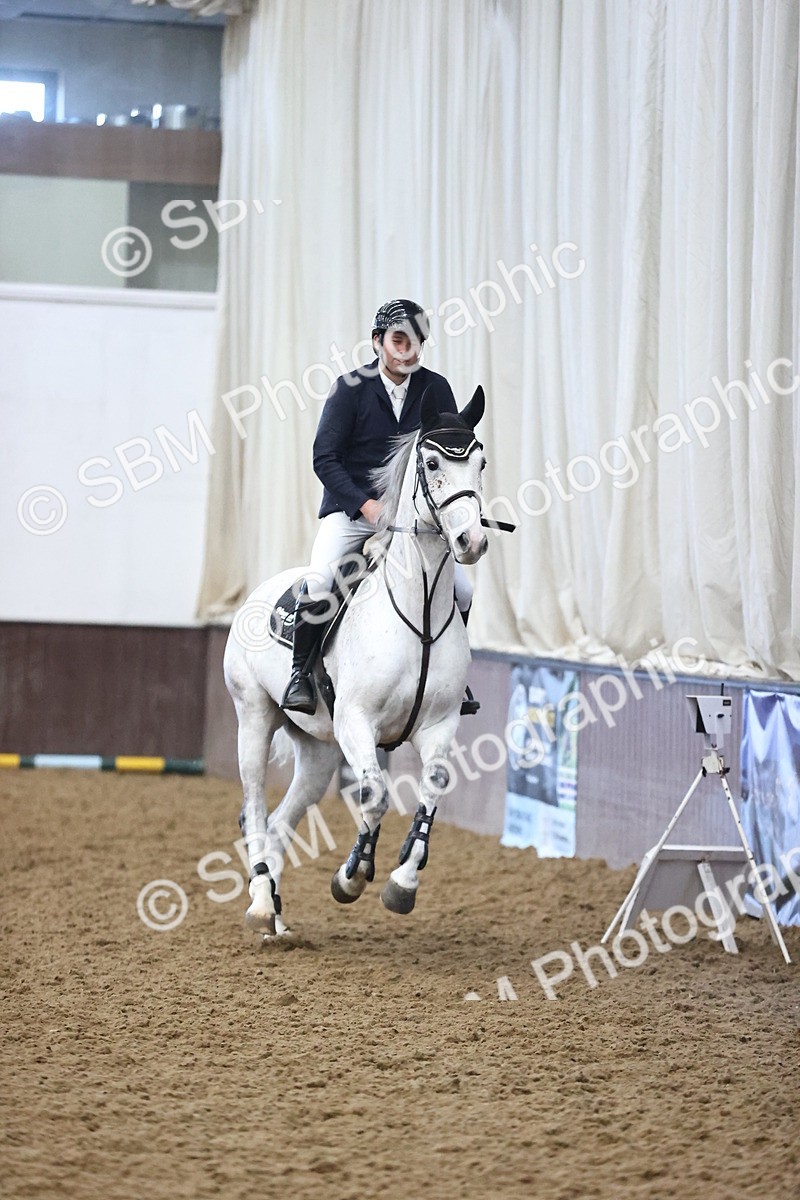 SBM_003911 - Class 12 - Senior Foxhunter 1.20m
