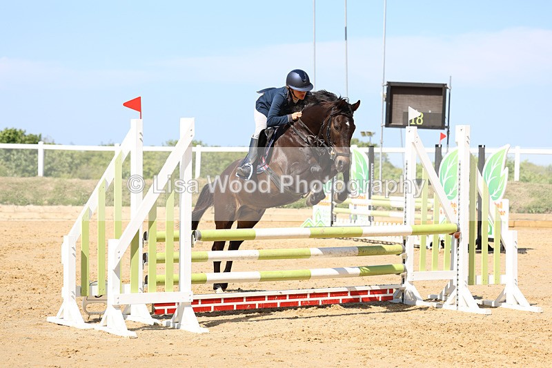 3E7A5707 - Class 4: Senior BN/90cm open