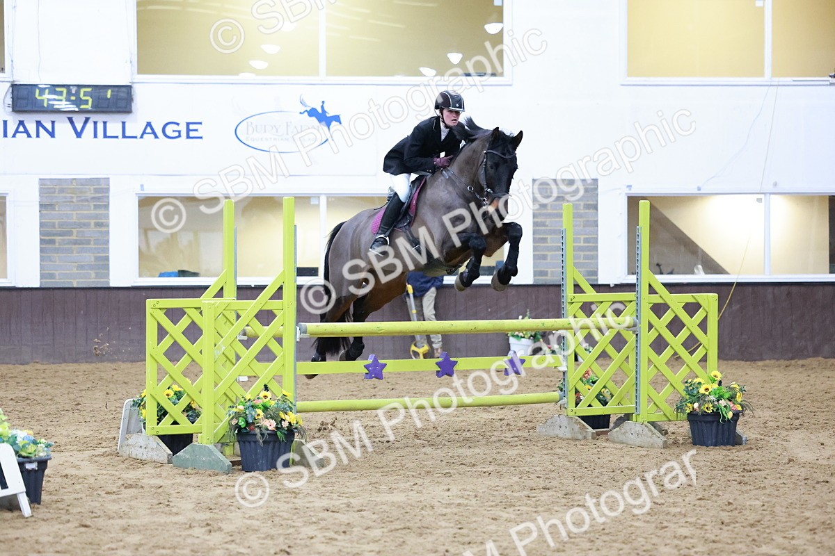 SBM_007681 - Class 24 - Nupafeed Supplements Senior Discovery/ 1m Open