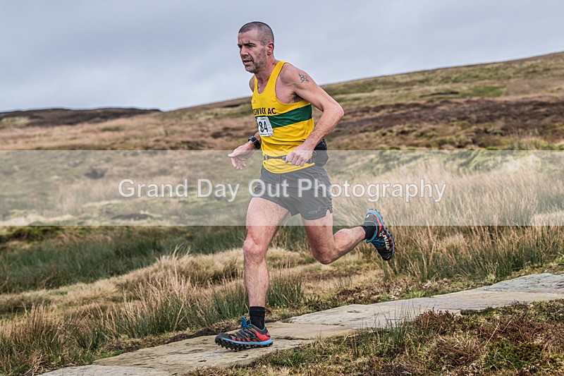 Nine Standards-338 - Nine Standards Fell Race Thursday 1st January 2026