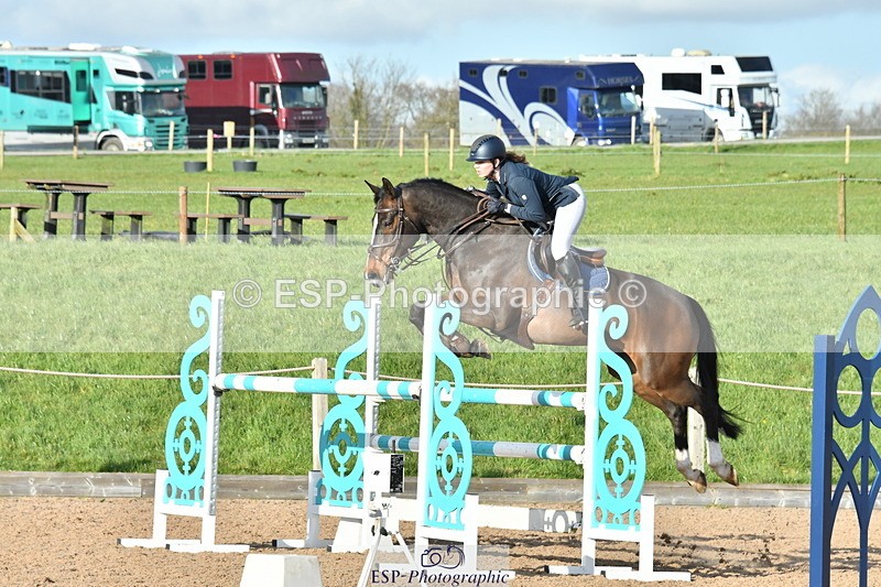 240306A-161124-02368 - Cls 5 Foxhunter and 1.20m Open