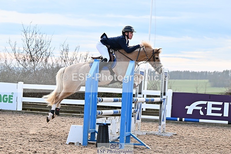 250308-154452-02624 - Cls 32 Winter Summer 128cn and 138cm