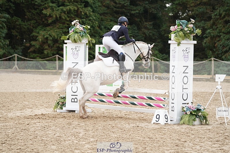 250824A-111902-35142 - 2045-Rosie.Saunders